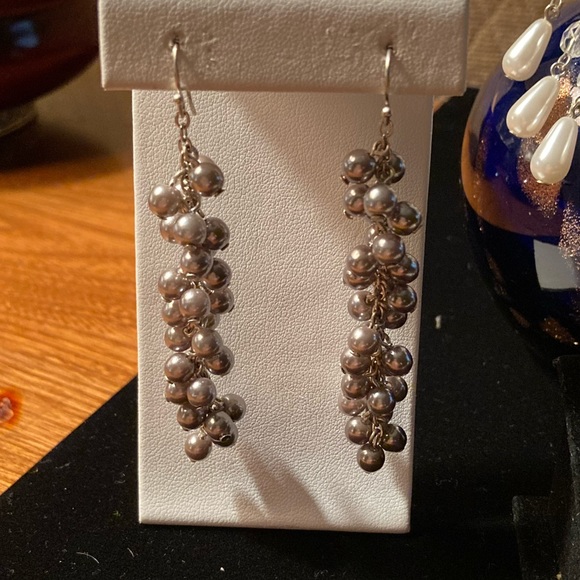 Cluster of faux grey pearls on hooks